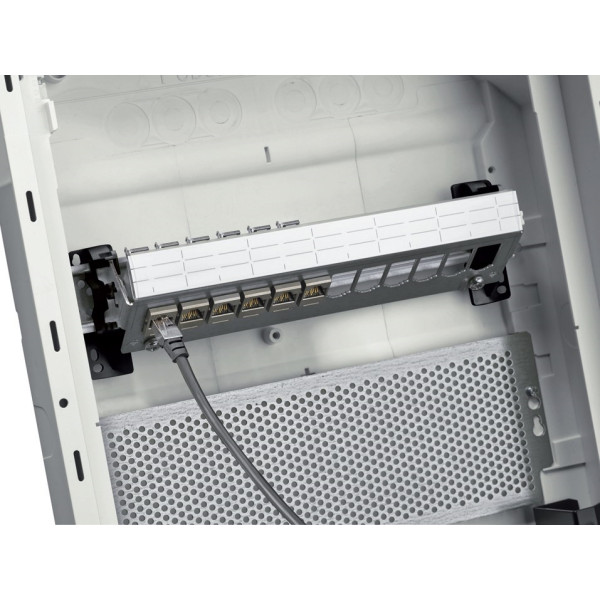 Патч-панель Hager FZ12MK - фото №8