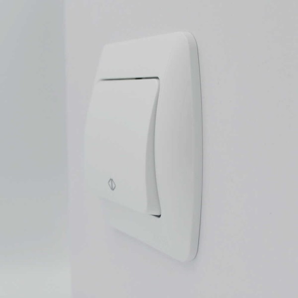 Выключатель ELBI ZIRVE Fixline белый 1кл промежуточный ( 501-010201-214 ) - фото №1