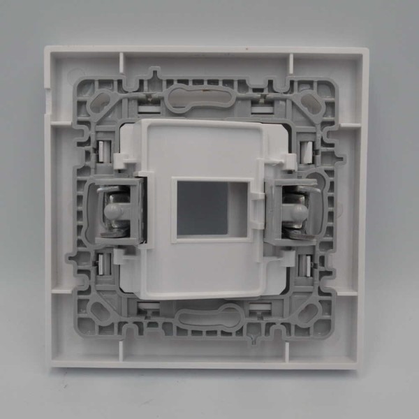 Розетка Nilson Moda біла комп'ютерна без модуля ( 21112042 ) - фото №4