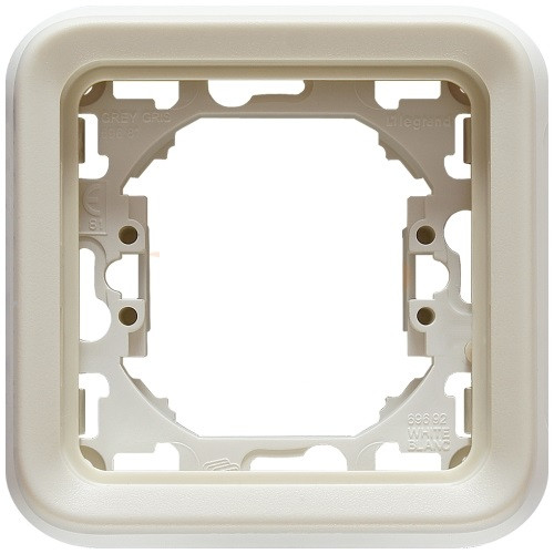Рамка белая Legrand