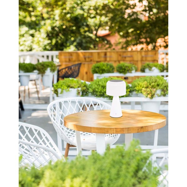 Вуличний світильник на сонячній батареї Goldlux 330239 Lima LED 3000K/4000K/5000K 150Lm IP44 білий - фото №2