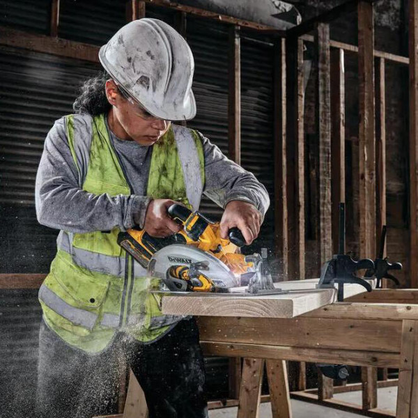 Акумуляторна дискова пила безщіткова DeWALT DCS573NT FLEXVOLT ADVANTAGE XR Li-lon 18В Ø190х30мм 5500об/хв - фото №13