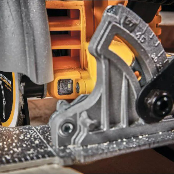 Акумуляторна дискова пила безщіткова DeWALT DCS573NT FLEXVOLT ADVANTAGE XR Li-lon 18В Ø190х30мм 5500об/хв - фото №6