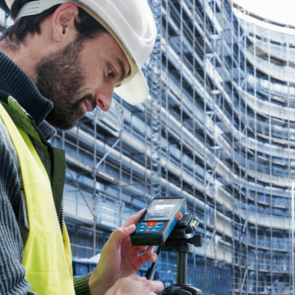 Лазерний далекомір Bosch GLM 150-27 C (0601072Z00) - фото №4