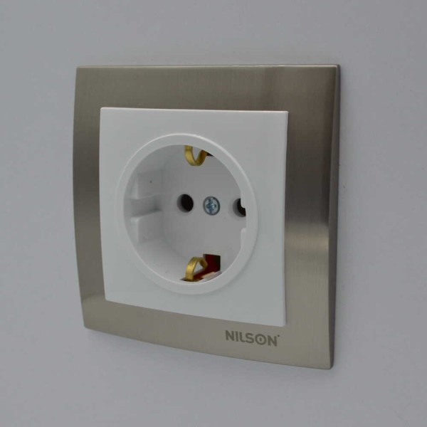 Розетка Nilson Touran біла 1-на з заземленням без рамки ( 24110417 ) - фото №2
