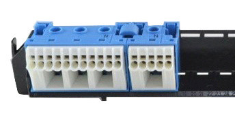 Шины (с держателем) РЕ и N Hager VZ462 для 2-рядных щитков Volta - фото №2