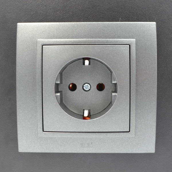 Розетка ELBI ZENA Silverline черный металлик 1-я с заземлением без рамки ( 609-011100-217 ) - фото №6