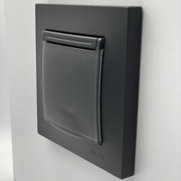 Розетка EL-BI VEGA черный мат 1-я с заземлением с крышкой ( 510-014800-218 ) - фото №2