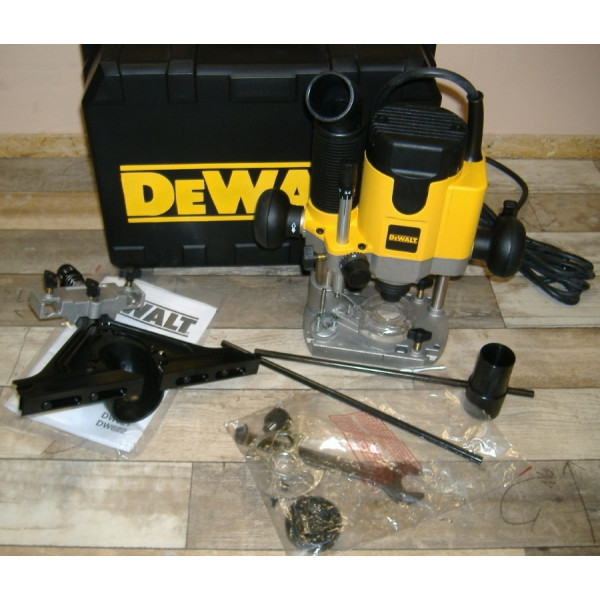 Фрезер DeWALT DW621 1100Вт - фото №6