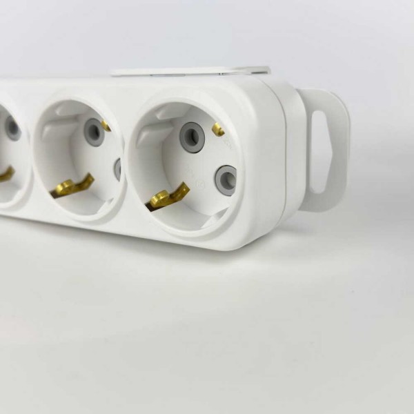 Колодка EL-BI 3-я с заземлением со шторками Myra ( 527-010200-301 ) - фото №3