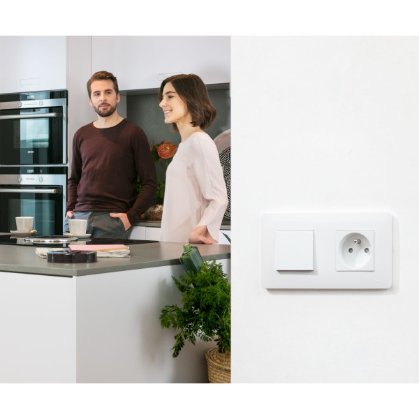 Двопостова рамка Schneider Electric NU200418 (біла) - фото №5