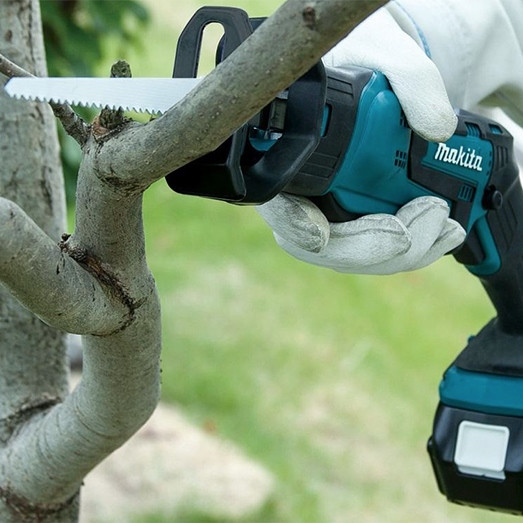 Аккумуляторная ножовка Makita DJR183Z 18В - фото №2