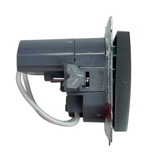 Розетка ELBI ZENA черный металлик 1-я с заземлением + 2USB ( Type C+A ) без рамки ( 609-011100-334 ) - фото №1