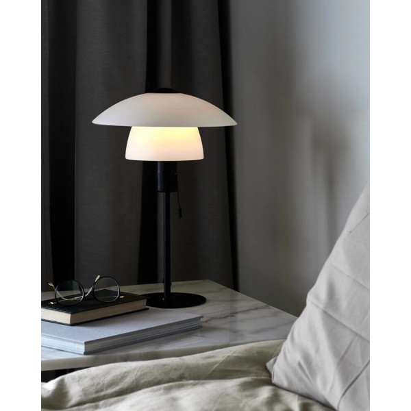 Настільна лампа Nordlux 2010875001 Verona E27 1x15W IP20 чорна - фото №1