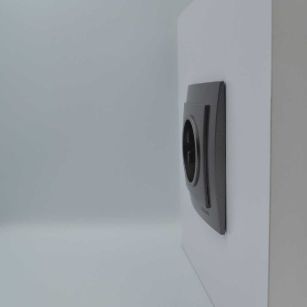 Розетка Nilson Touran антрацит 1-на з заземленням ( 24161017 ) - фото №2