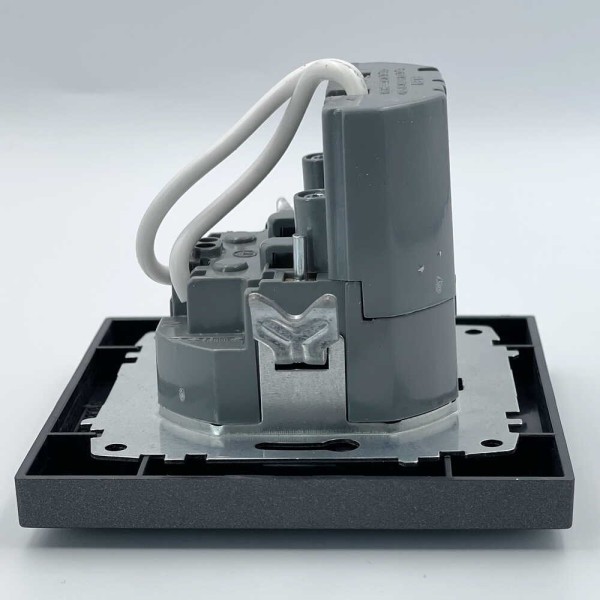 Розетка EL-BI VEGA антрацит матовый 1-я с/з + 2USB (Type C+A) 2A ( 510-016700-334 ) - фото №2