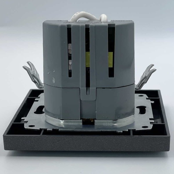 Розетка EL-BI VEGA антрацит матовый 1-я с/з + 2USB (Type C+A) 2A ( 510-016700-334 ) - фото №4