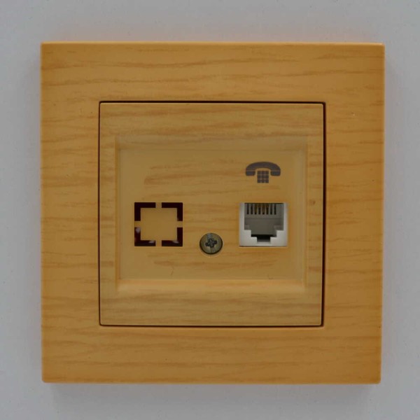 Розетка ELBI ZENA Woodline клен 1-на телефонна без рамки ( 609-012700-221 ) - фото №1