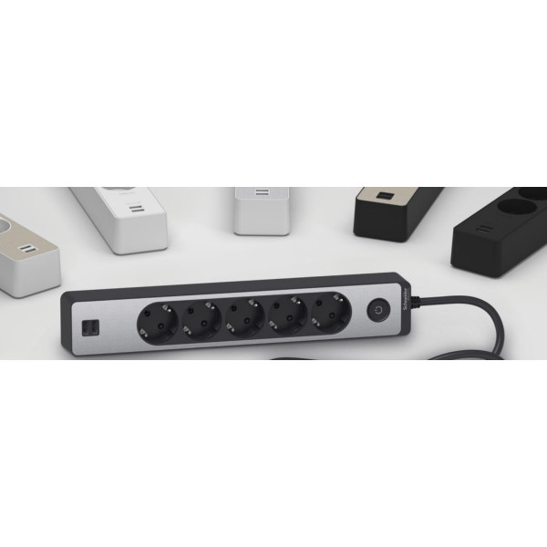 Подовжувач Schneider Electric ST945U1BA на 5 гнізд та 2хUSB (1,5м) алюміній - фото №1