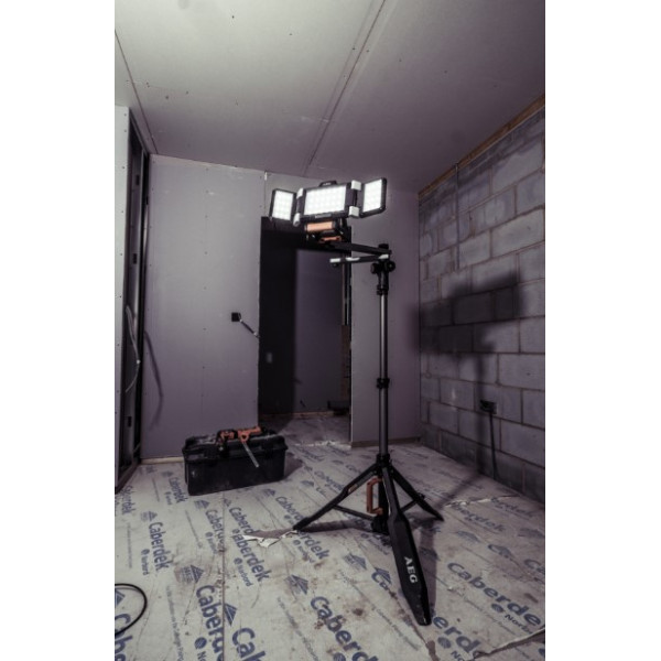 Акумуляторний LED прожектор AEG 4935459661 18В - фото №4