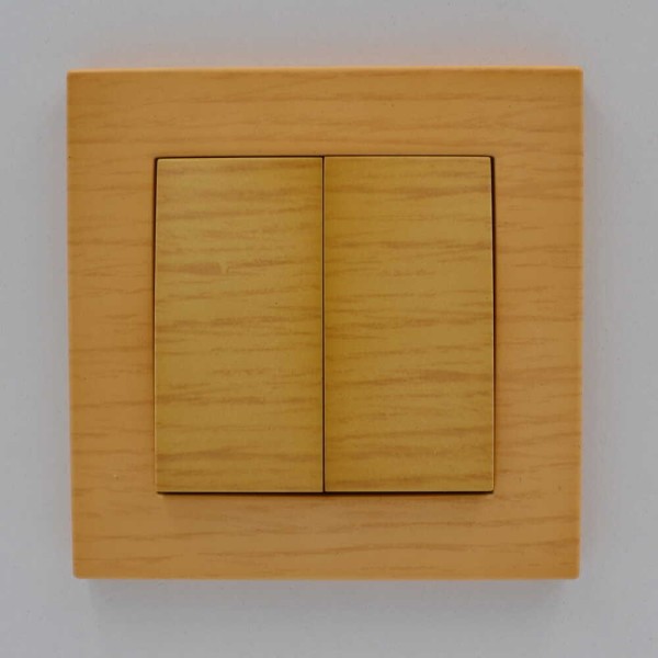 Вимикач ELBI ZENA Woodline клен 2кл без рамки ( 609-012700-202 ) - фото №1