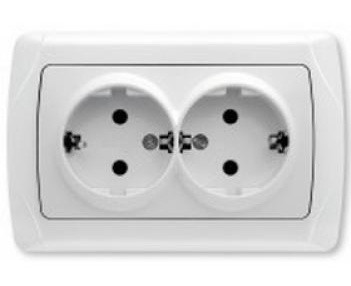 Розетка двойная белая VIKO Carmen