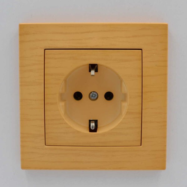 Розетка ELBI ZENA Woodline клен 1-на з заземленням без рамки ( 609-012700-217 ) - фото №1
