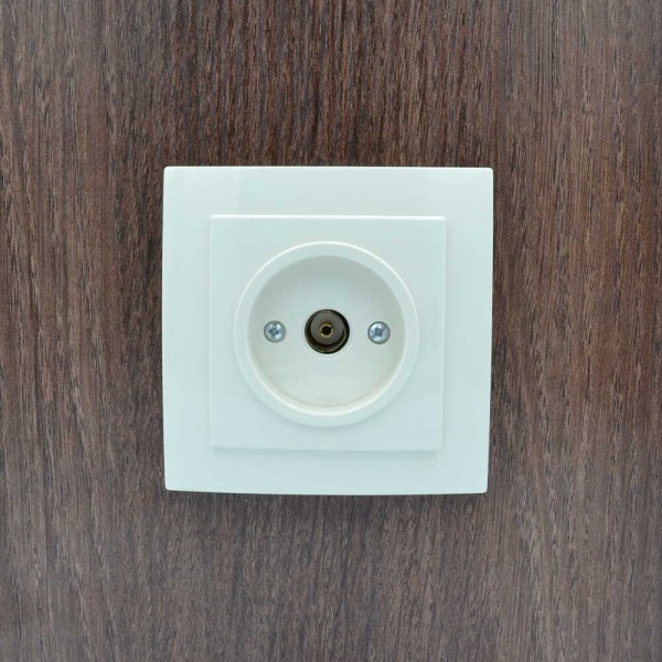 Розетка Nilson Touran кремова TV прохідна ( 24121028 ) - фото №3