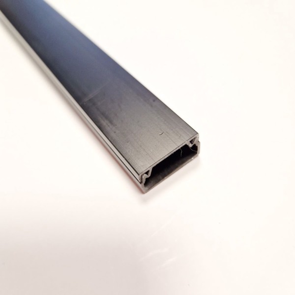 Короб пластиковий СКІМ 20x10x2000 чорний ( С2310125 )