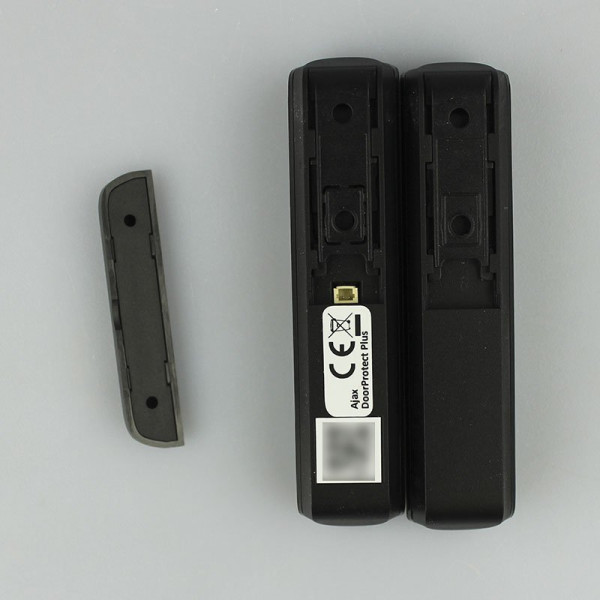 Датчик открытия Ajax 7230 DoorProtect Plus с сенсором удара и наклона (черный) - фото №3