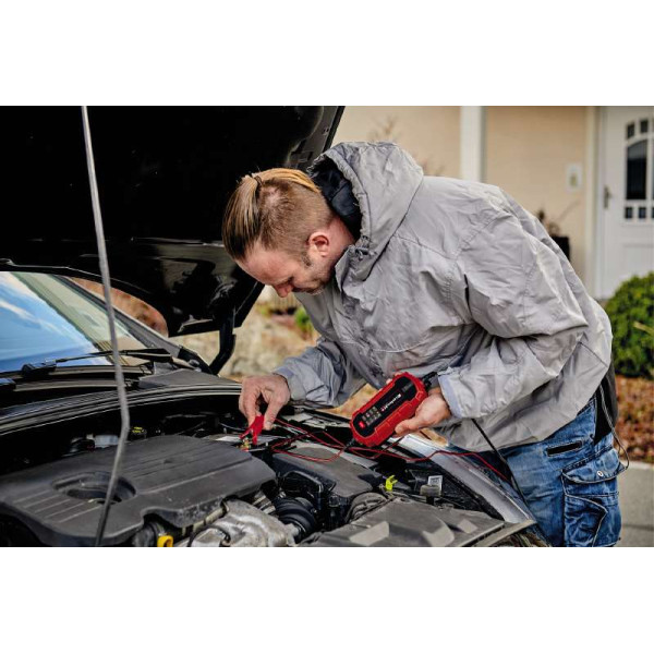 Зарядний пристрій Einhell 1002245 CE-BC 10M 12В 3-200А/год 10А - фото №1