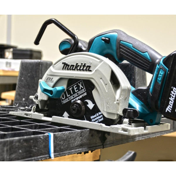 Аккумуляторная циркулярка Makita DHS680Z - фото №3