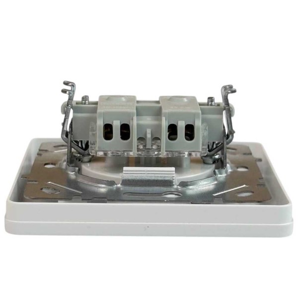 Розетка Nilson Selene белая 1-я без заземления ( 23111015 ) - фото №2