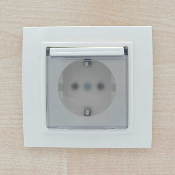 Розетка ELBI ZENA кремовая 1-я с заземлением с крышкой без рамки ( 609-010300-218 ) - фото №6