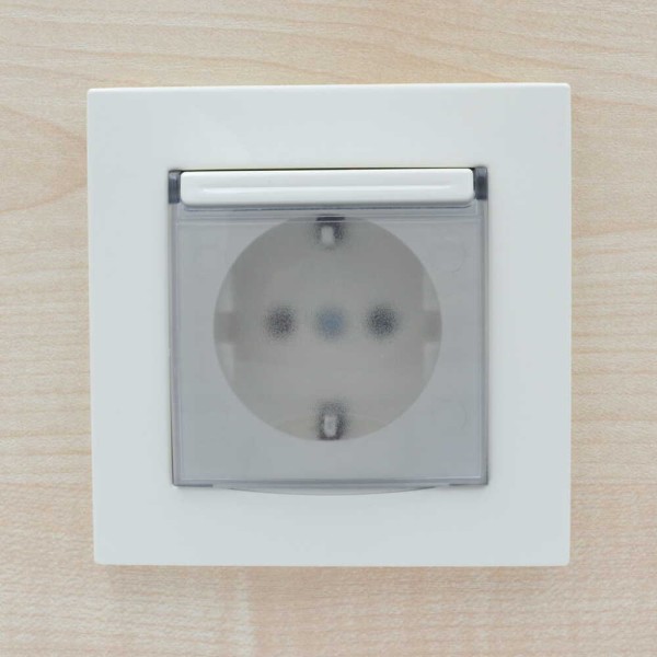 Розетка ELBI ZENA кремовая 1-я с заземлением с крышкой без рамки ( 609-010300-218 ) - фото №7