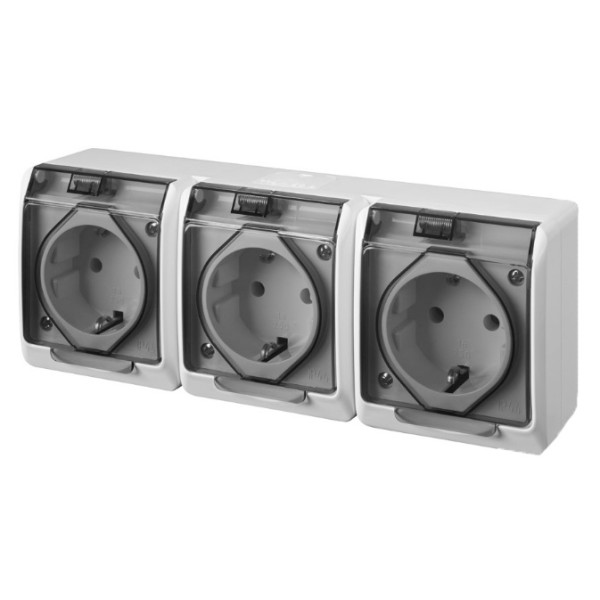 Розетка накладна 3-місна з кришкою димчаста Elektro-Plast Hermes IP44, 0326-01