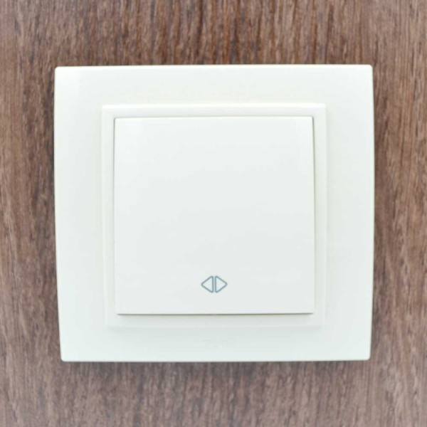 Выключатель ELBI ZENA кремовый 1кл промежуточный без рамки ( 609-010300-214 ) - фото №9