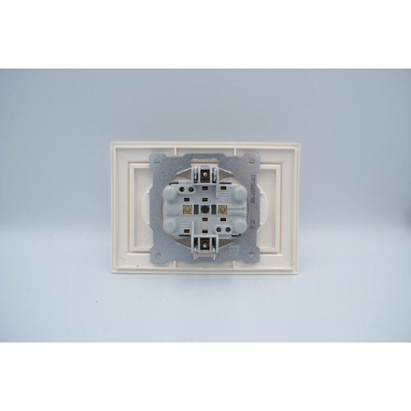 Розетка ELBI ZENA Silverline серый металлик 2-я без заземления ( 500-011000-908 ) - фото №2