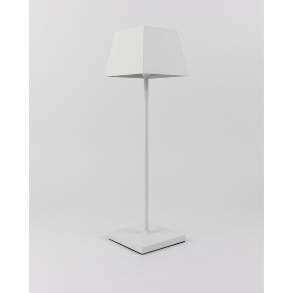 Настольная лампа с аккумулятором Nowodvorski 8397 Mahe LED 1x2,2W 3000K 168Lm IP54 белый - фото №4