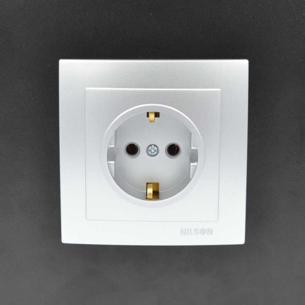 Розетка Nilson Touran срібло 1-на з заземленням ( 24131017 ) - фото №3