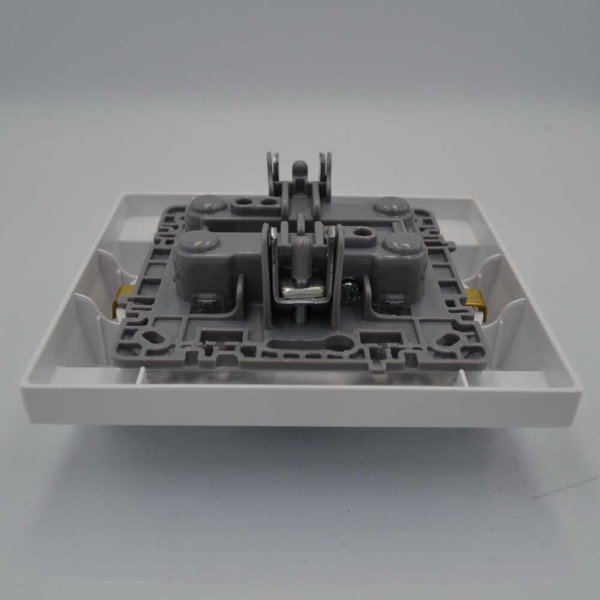 Розетка Nilson Moda біла 2-на без заземлення ( 21111024 ) - фото №5