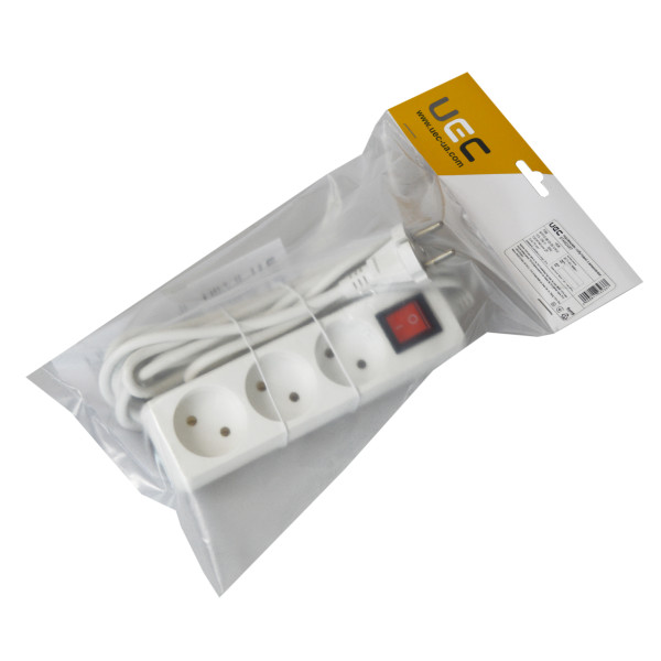 Подовжувач UEC STANDART П03В 3 місця 2Р/5м. 2х0.75 10А/250 з вимикачем - фото №1