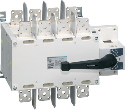 Трехпозиционный корпусный переключатель Hager HI462 I-0-II 4P 1250А