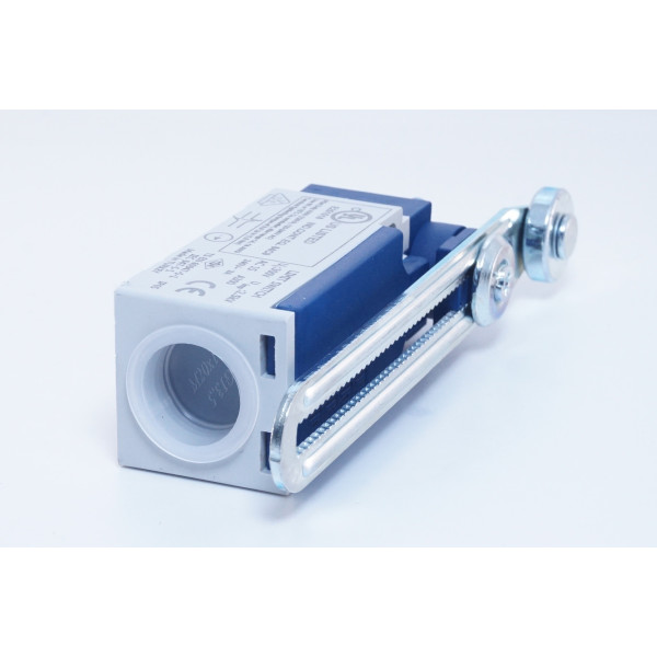 Конечный выключатель EMAS L5K13MEM123 - фото №2