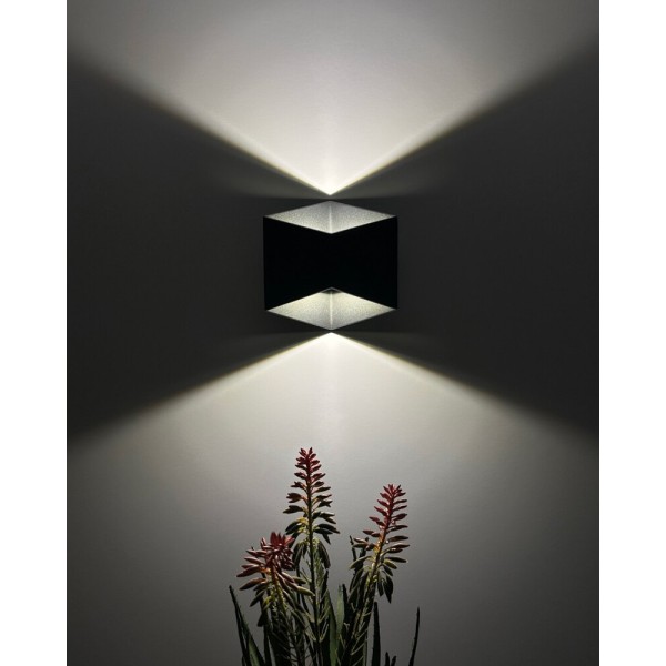 Вуличний світильник Nowodvorski 8142 Triangles LED 2x5W 3000K 700Lm IP54 чорний - фото №2