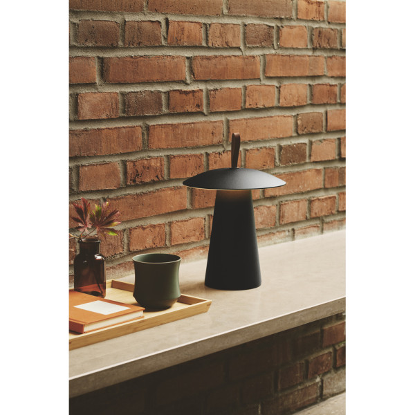 Настольная лампа Nordlux 2318245003 Ara To-Go Led 1x2W 3000K 240Lm IP54 Bk - фото №1