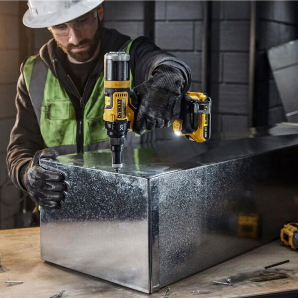 Безщітковий заклепочник DeWALT DCF414NT XR Li-Ion 18 В ∅4мм - фото №10