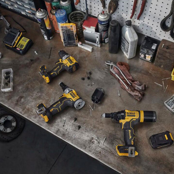 Безщітковий заклепочник DeWALT DCF414NT XR Li-Ion 18 В ∅4мм - фото №11