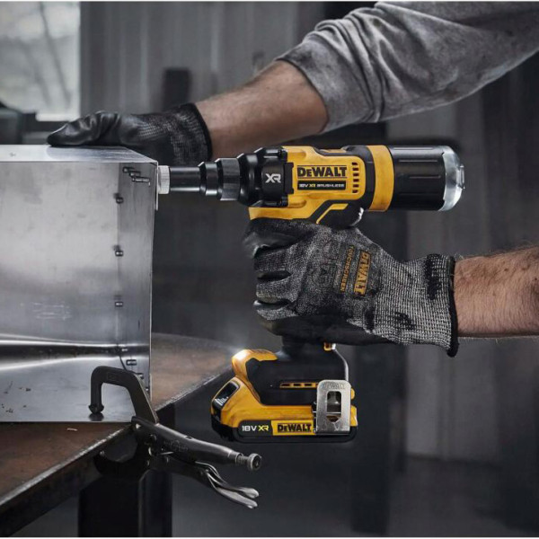Безщітковий заклепочник DeWALT DCF414NT XR Li-Ion 18 В ∅4мм - фото №2