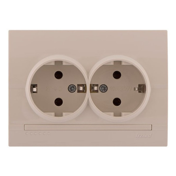 Розетка двойная с з/к, кремовая, Deriy, Lezard